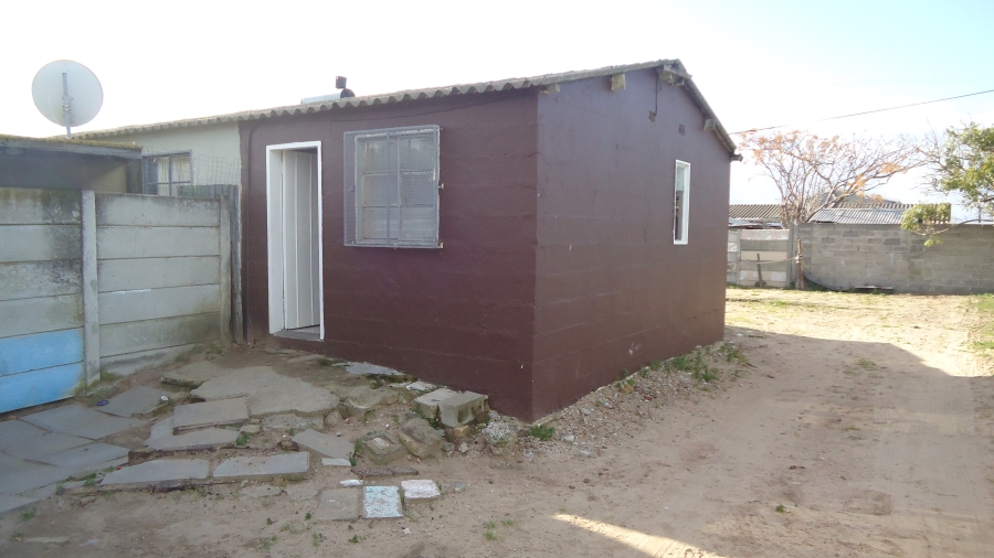 1 Bedroom Property for Sale in Deaconville Western Cape